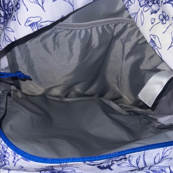 Jansport Blue and Brown Backpack with Floral Design BNWT - Picture 7 of 10